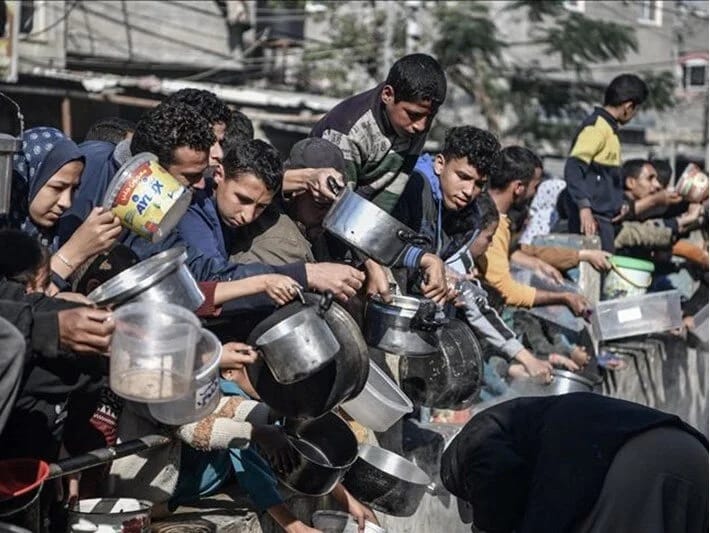 BMT: Qəzzada humanitar yardım sistemindən silah kimi istifadə edilir 