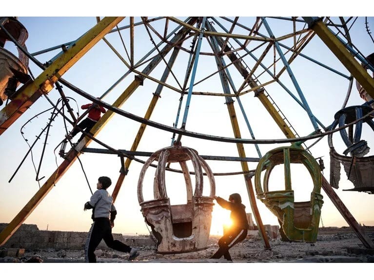 Suriya uşaq meydançası: Əyləncə parkları xarabalıqda