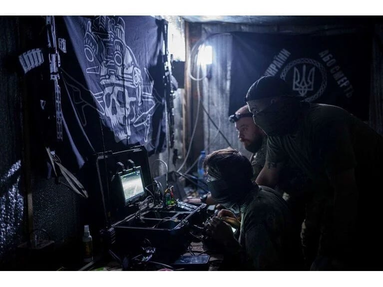 Ukraynadan Mossad taktikası: Poverbank bomba oldu!