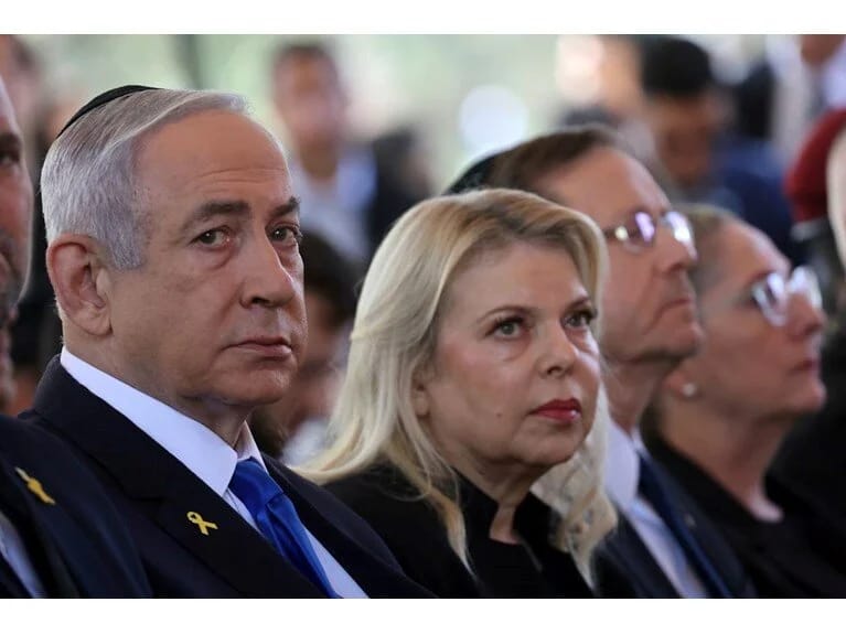 Netanyahudan sonra onun həyat yoldaşı da istintaq altındadır