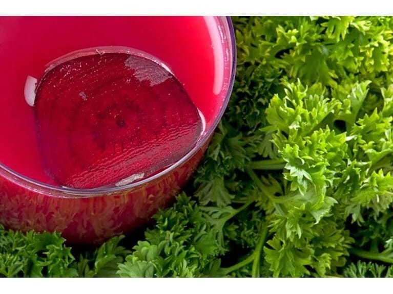 İnfarktın qarşısını alan təbii güc mərkəzi: Qan təzyiqini aşağı salmaq üçün yalnız 3 şey kifayətdir 