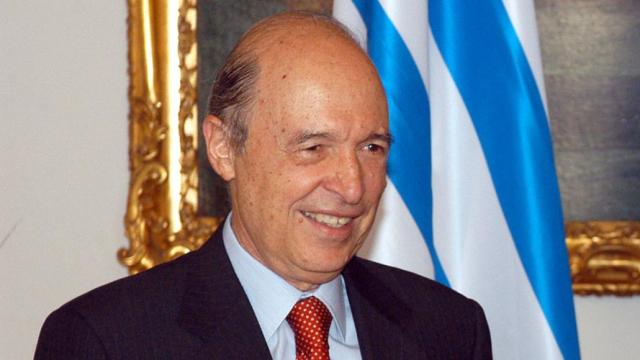 Yunanıstanda keçmiş baş nazir Simitisin vəfatı ilə əlaqədar 4 günlük matəm elan edilib
