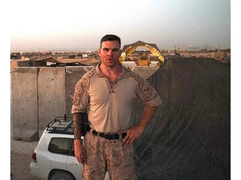 Şəkli ilə yüzlərlə qadın aldadıldı: 3,8 milyard dollar fırıldaqçılığı!