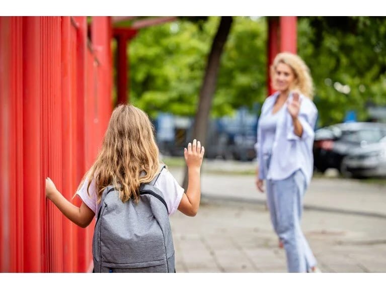 Pandemiya qızları vurdu: Onlar daha çox öyrənmə itkisi yaşadılar!