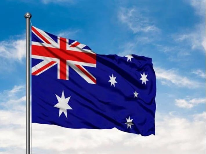 Dəniz təyyarəsi havaya qalxdıqdan az sonra qəzaya uğrayıb: 3 nəfər ölüb