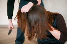 Bacısını boğaraq öldürməkdə təqsirləndirilən şəxsin məhkəməsi: 