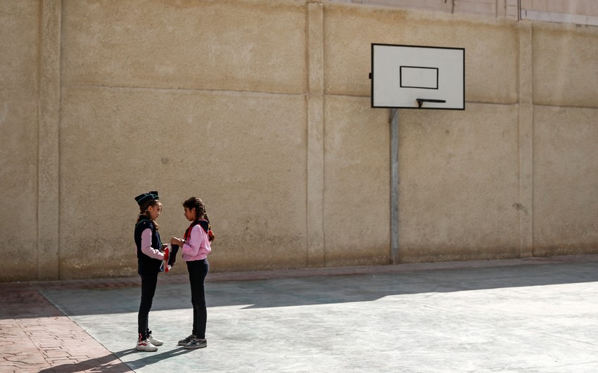 Suriyanın yeni hakimiyyəti ölkədə təhsili pulsuz etmək niyyətindədir