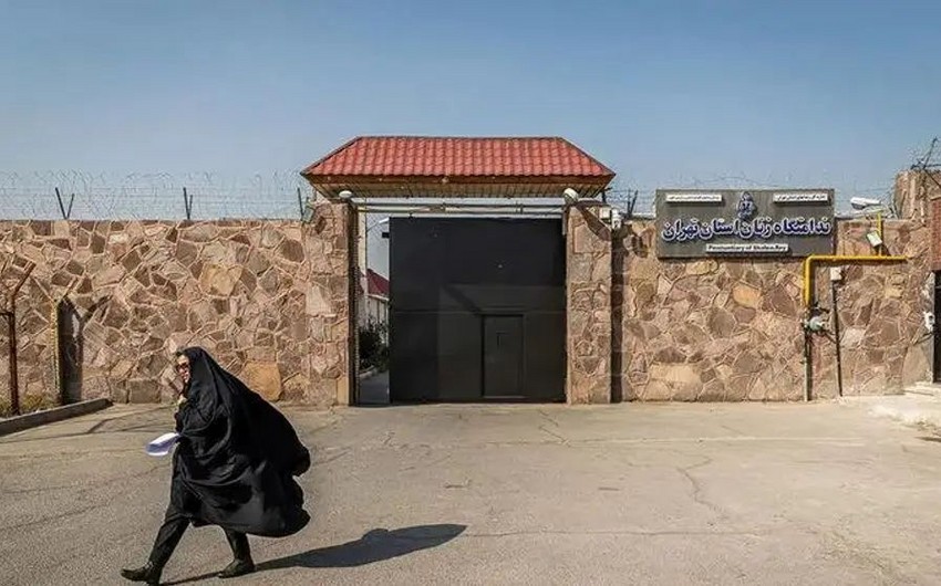 İranda qadın hüquq müdafiəçisi həbsxanada ölüb