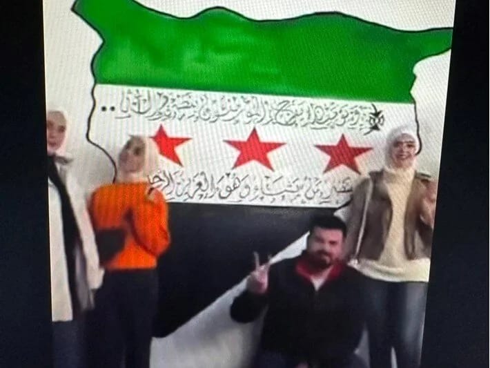 Sosial media istifadəçiləri Suriyada sübutları məhv edirlər