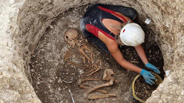 Araşdırma: Dəmir dövründə kişilər qaynana ilə yaşayırdılar