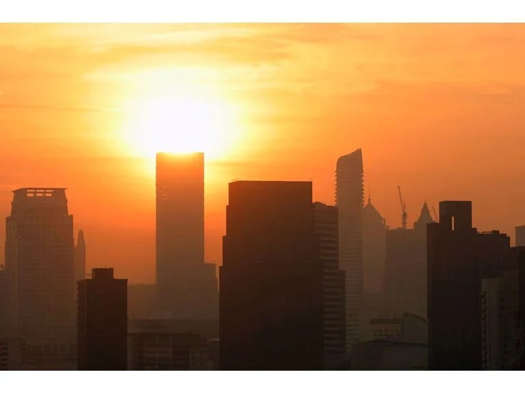 Taylandda havanın çirklənməsi: 103 məktəbdə təhsil dayandırılıb