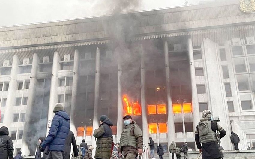 Qazaxıstanda 2022-ci il iğtişaşlarının təşkilinə görə üç nəfər azadlıqdan məhrum edilib