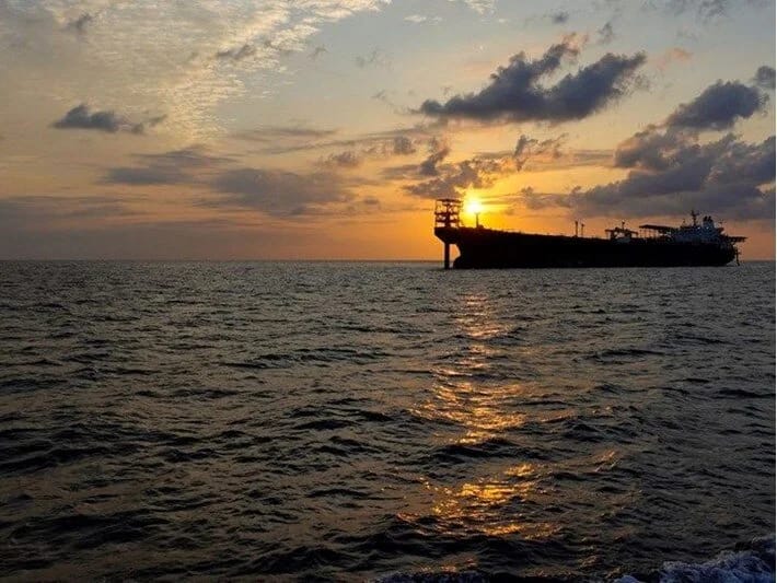 İranda 300 min litr qaçaq yanacaq ələ keçirildi