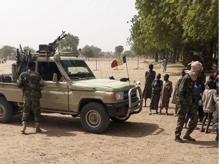 Boko Haram hərbi bazanı vurdu: 27 əsgər öldü