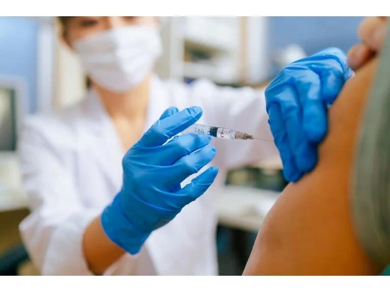 Milyonlarla insana vurulan peyvənd nevroloji xəstəliklərə səbəb ola bilər