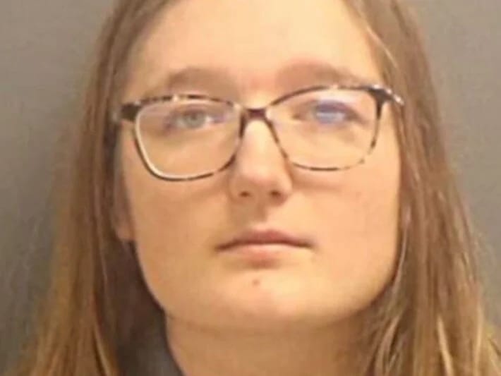 Sükan arxasında TikTok-a baxarkən 81 yaşlı kişini öldürüb