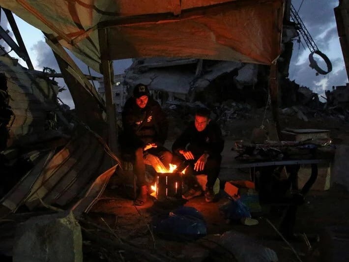 Qəzzada güclü fırtına: 1 nəfər ölüb