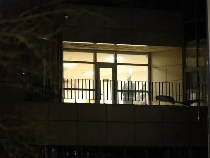 Depressiyadan əziyyət çəkən müəllim 8 yaşlı şagirdini bıçaqlayıb