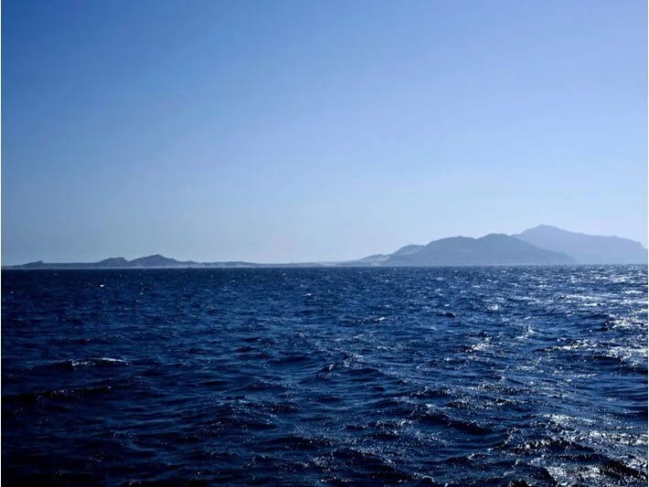 Aralıq dənizindəki zibil çuxuru: Alimləri məyus edən kəşf