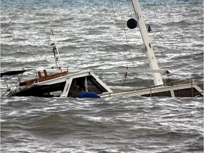 Peruda iki qayıq toqquşub: 6 nəfər yaralanıb