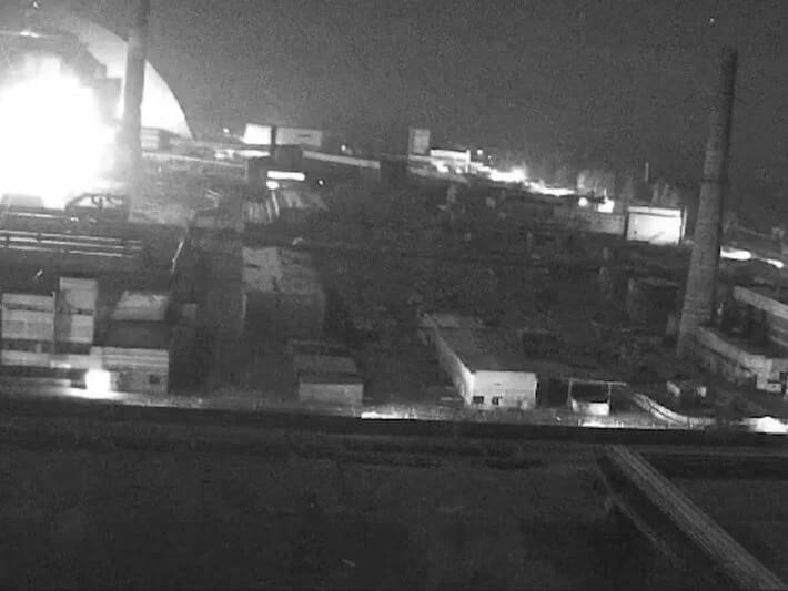 Rusiya Çernobıl Atom Elektrik Stansiyasını vurdu!