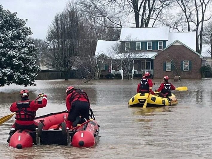 ABŞ-ın bir çox ştatında qasırğa baş verib: 9 nəfər ölüb