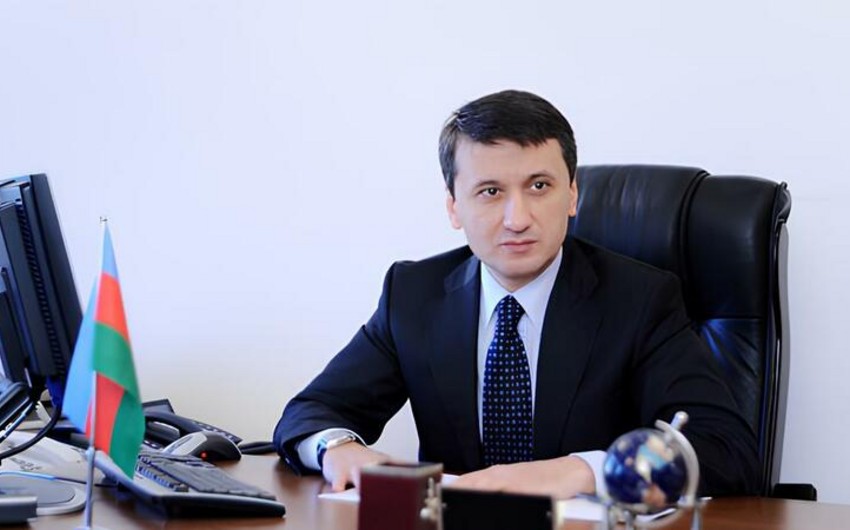 Azər Qasımov Prezidentin Mətbuat katibi vəzifəsindən azad edilib