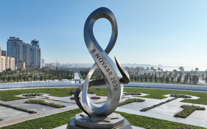 Pakistanın Baş naziri Zəfər parkını ziyarət edib