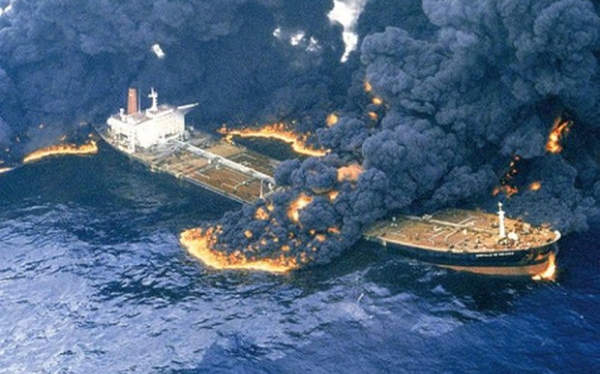 Çində gəmilər toqquşub, ölən və yaralananlar var