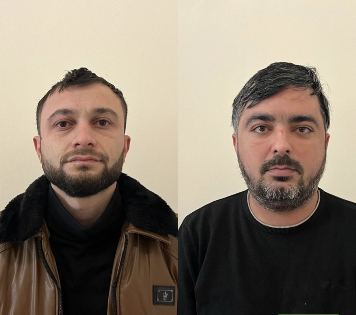 Sosial şəbəkədə dələduzluq yolu ilə 