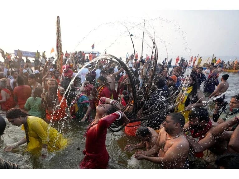 Hindistanda festival rekord qırdı: 640 milyon insan iştirak etdi