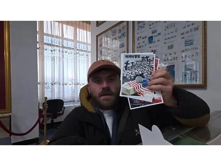 5 ildən sonra Şimali Koreyaya daxil olublar: Mobil telefon və internet yoxdur! 