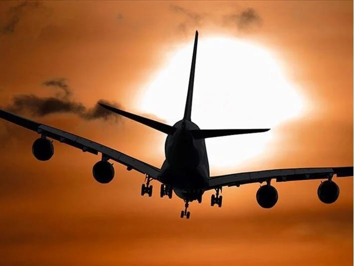 Saxta vəsiqə ilə bilet alıb, bomba hədəsi edib: Hakim qarşısına çıxacaq