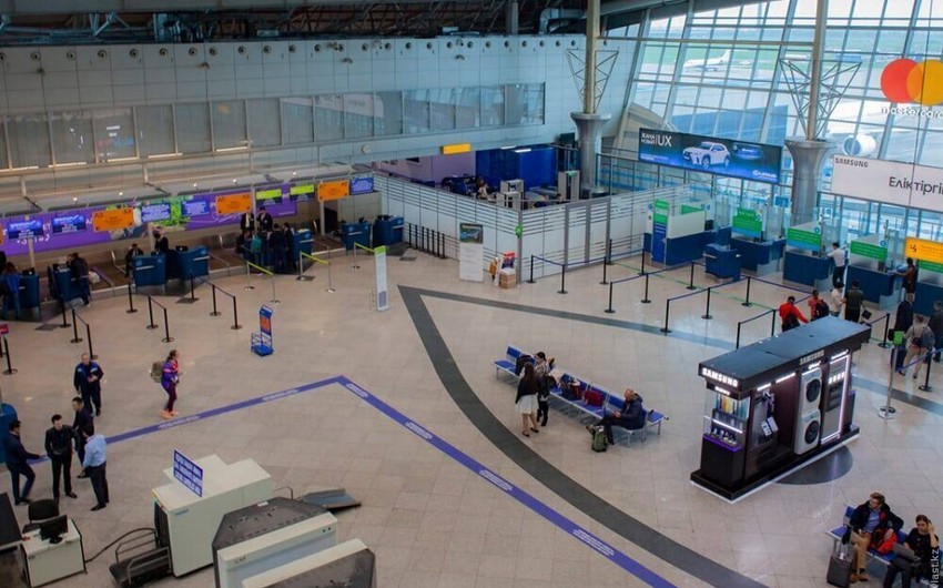 Almatıda naməlum şəxs hava limanının əməkdaşını girov götürməyə cəhd edib