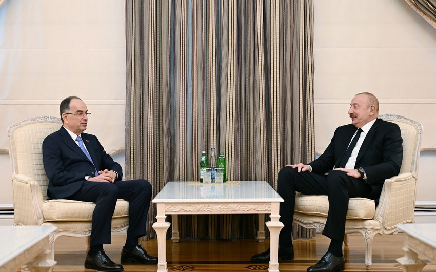Prezident İlham Əliyev Albaniya Prezidenti ilə görüşüb