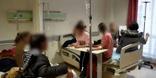 Türkiyədə məktəblərin birində 100-dən çox şagird xəstəxanalıq oldu