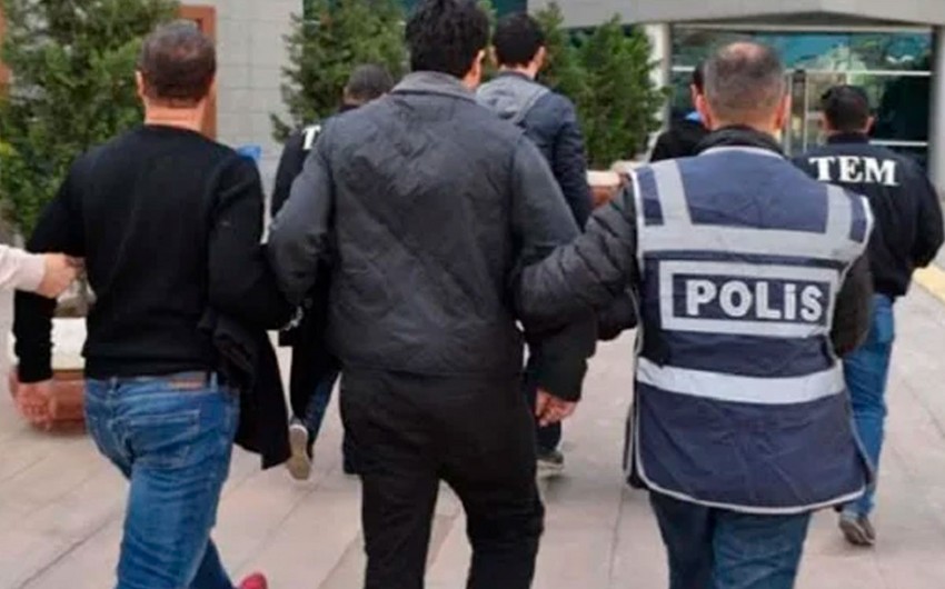 İstanbul Böyük Bələdiyyəsində korrupsiya hallarına görə 83 nəfər saxlanılıb, 10 nəfərin axtarışı davam edir