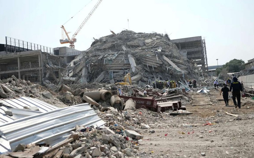 Myanmada zəlzələ nəticəsində hotel uçub, iki nəfər ölüb