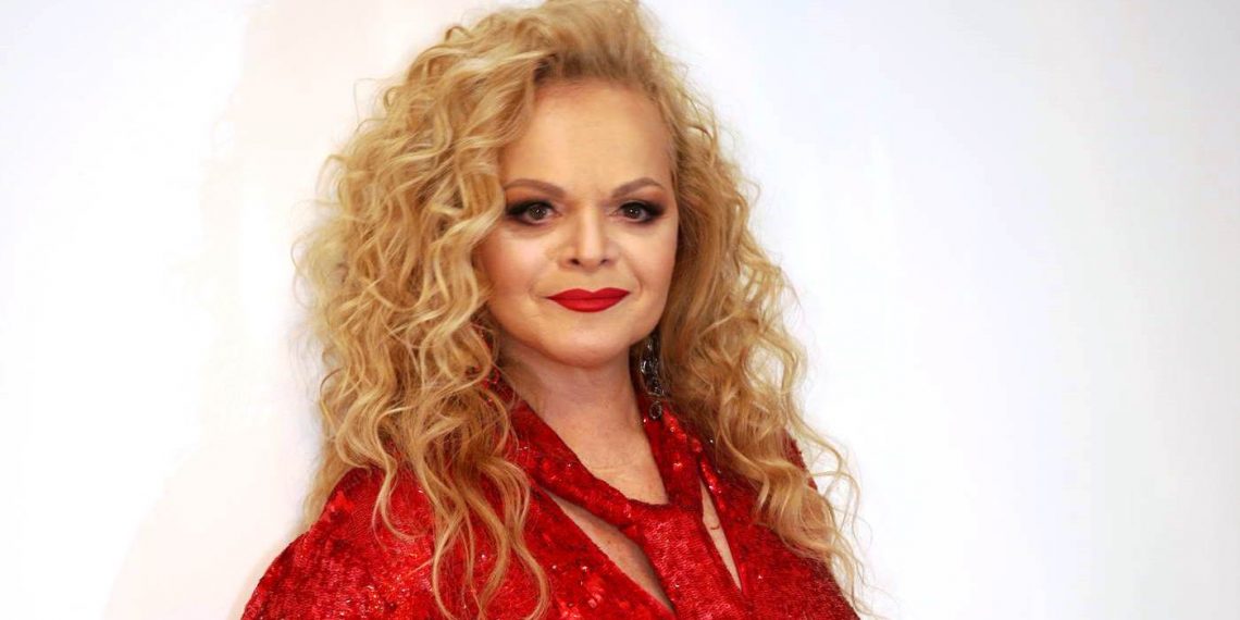 Larisa Dolina 112 milyonluq mənzilini geri aldı