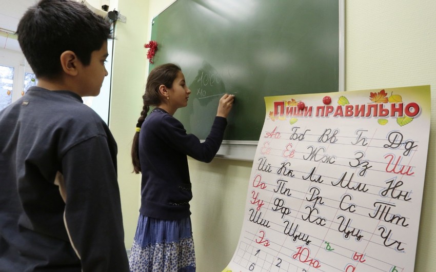 Rusiyada aprelin 1-dən miqrantların uşaqlarının məktəblərə qəbul qaydası dəyişir