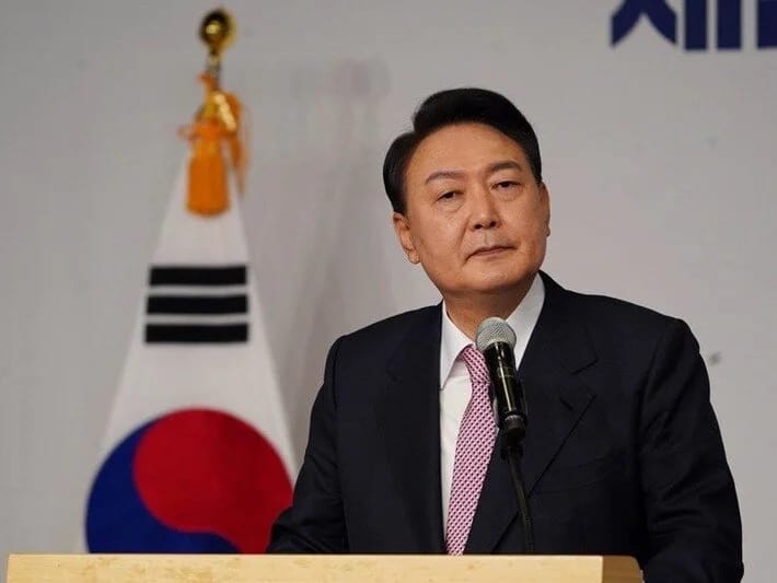 Cənubi Koreyada tarixi qərar: Yoonun taleyi aprelin 4-də müəyyənləşəcək 