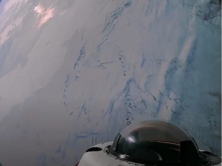 SpaceX-dən tarixi missiya: Polar Orbitdən ilk görüntülər gəldi