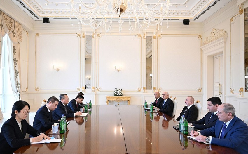 İlham Əliyev Çin Kommunist Partiyası Mərkəzi Komitəsinin şöbə müdirini qəbul edib