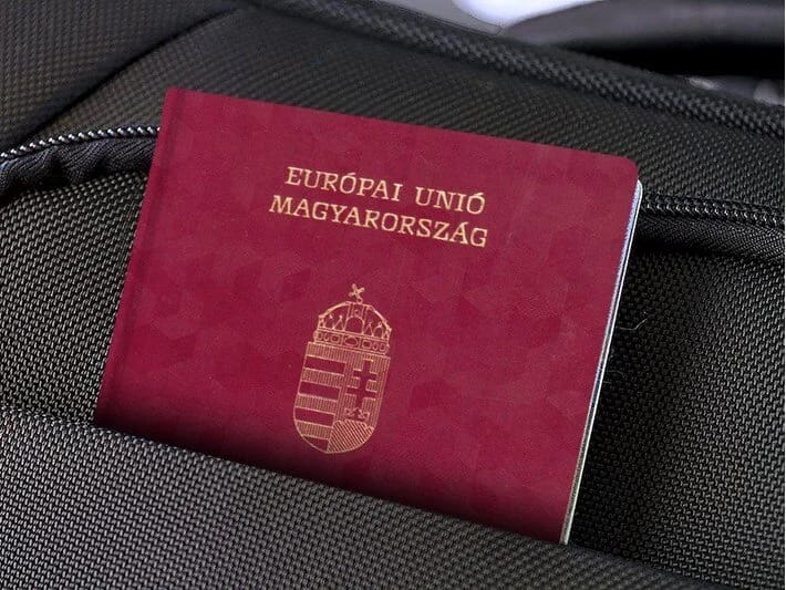 Macarıstandan mübahisəli qanun layihəsi: İkili vətəndaşlar vətəndaşlıqdan məhrum ediləcəklər