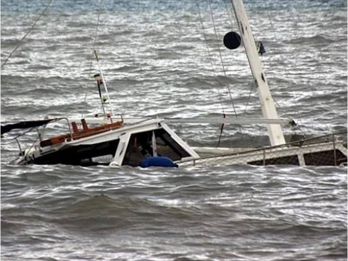 Nigeriyada iki qayıq toqquşub: 2 nəfər ölüb, 13 nəfər itkin düşüb