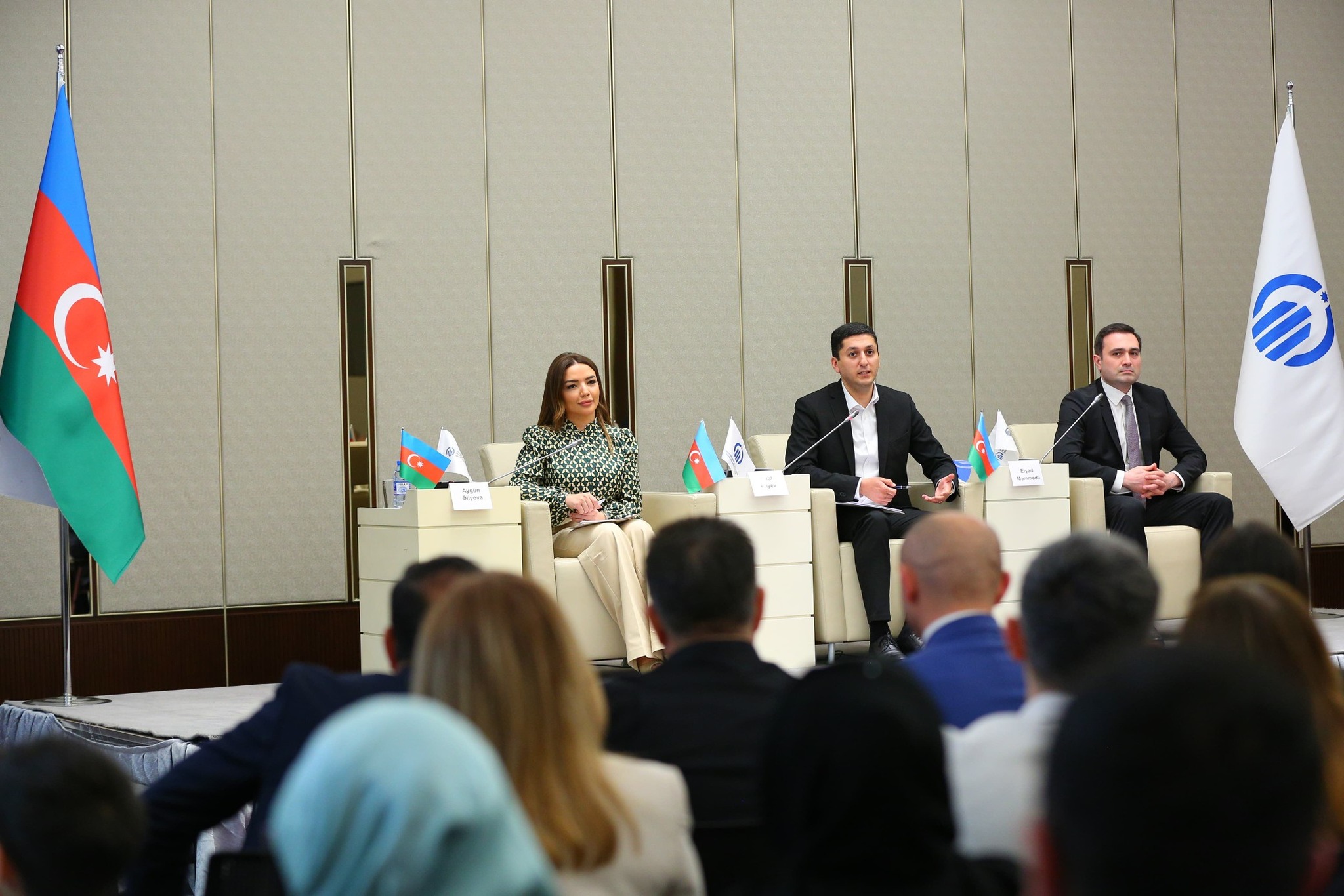 2025-ci il üzrə qrant müsabiqələrinin qalibləri ilə görüş keçirilib