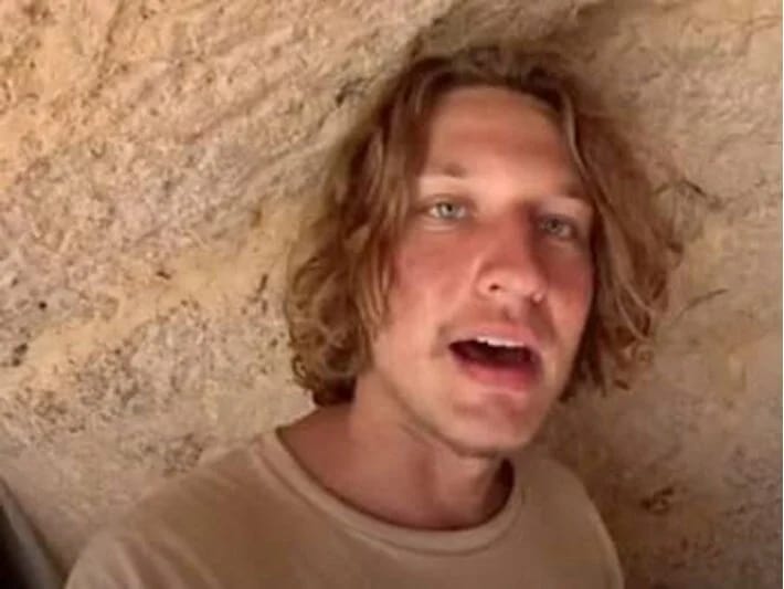 Amerikalı turist qadağan edilmiş yerli Amerika qəbilə adasına ayaq basdıqdan sonra həbs edilib