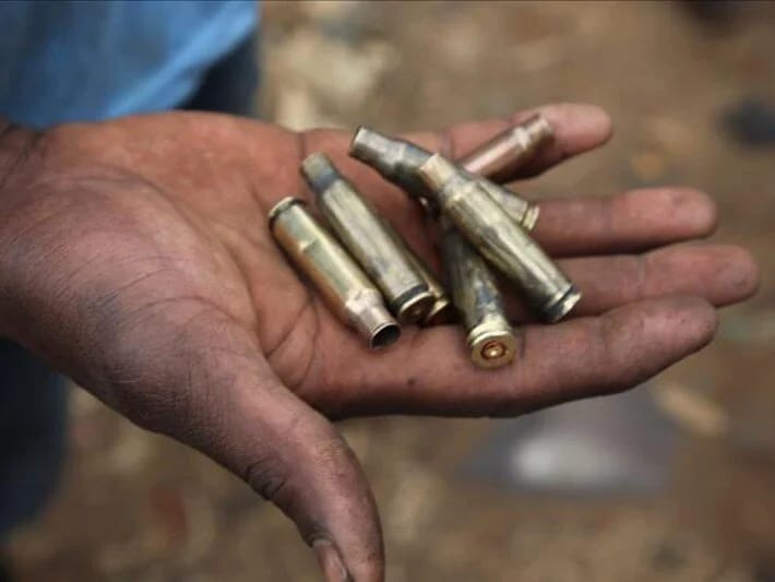 Hava limanında zibildən tüfəng güllələri tapıldı
