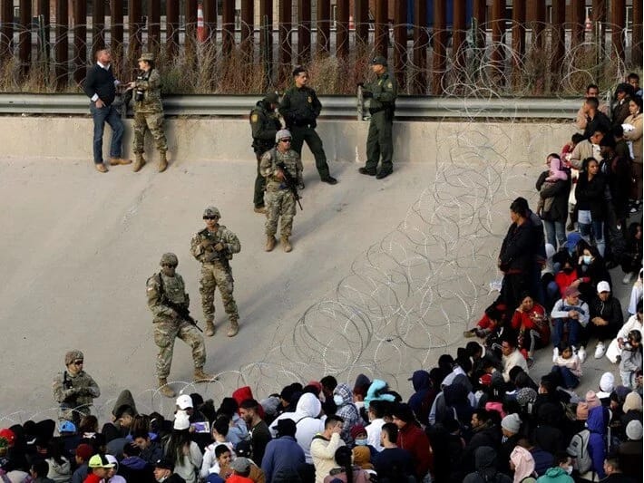 ABŞ sərhəd patrul xidməti tərəfindən saxlanılan çinli qadın intihar edib