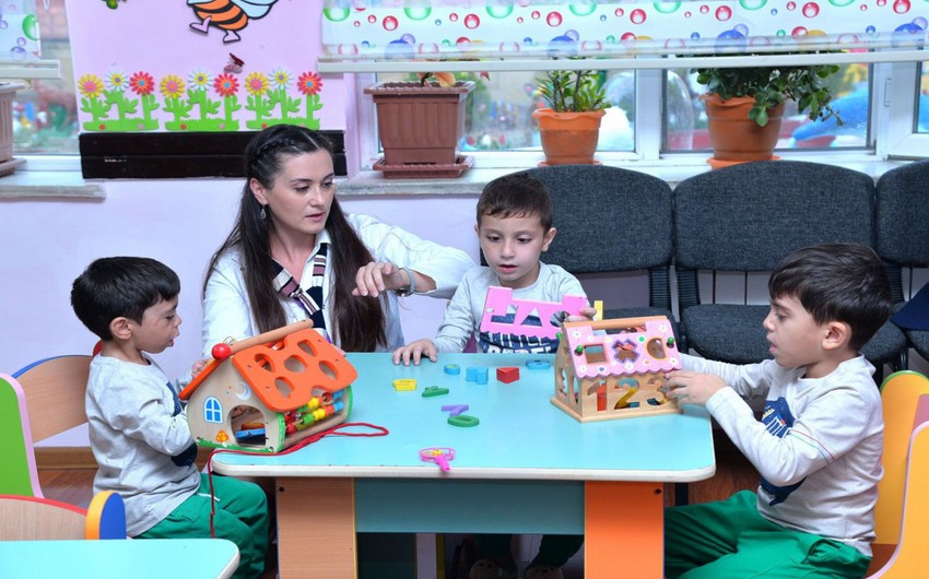 Bu gündən Bakıdakı bağçalarda tərbiyəçi-müəllimlərin yerdəyişməsi müsabiqəsi başlayır